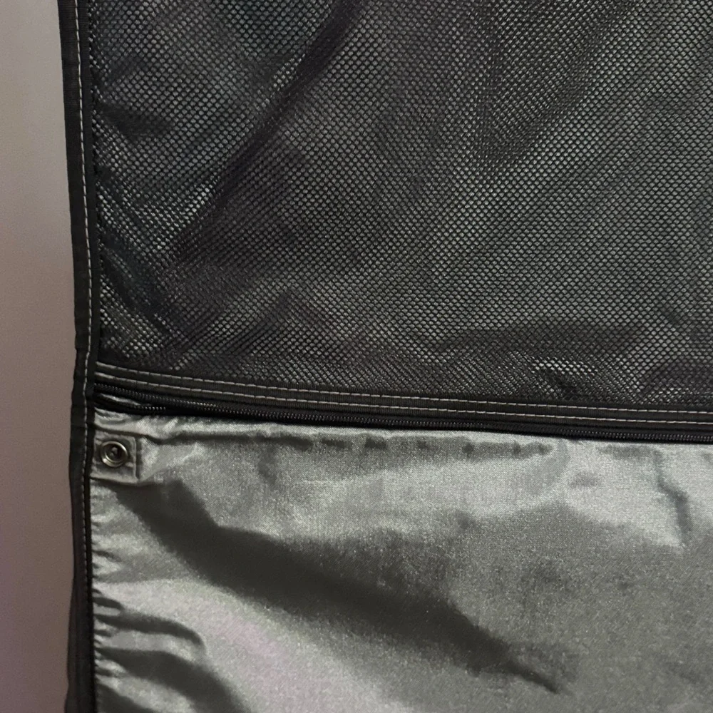 Victorinox Black and Gray Garment Bag